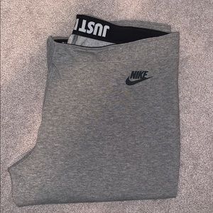 Nike leggings